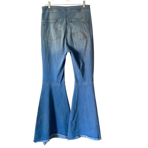 Free People Just Float On Flared Jeans Bell Bottom size 30 High Rise Waist - Picture 7 of 9